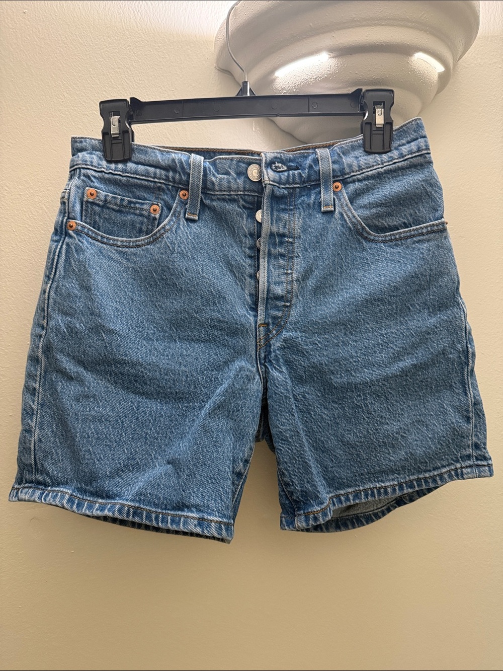 Levi’s Classic High-Rise Blue Denim Women’s Shorts